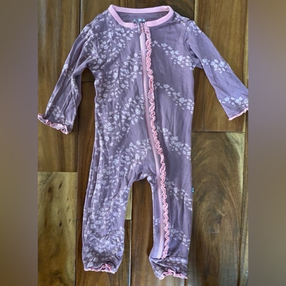 Kickee Pants Bamboo Baby Girl Romper Size 6-9 Months